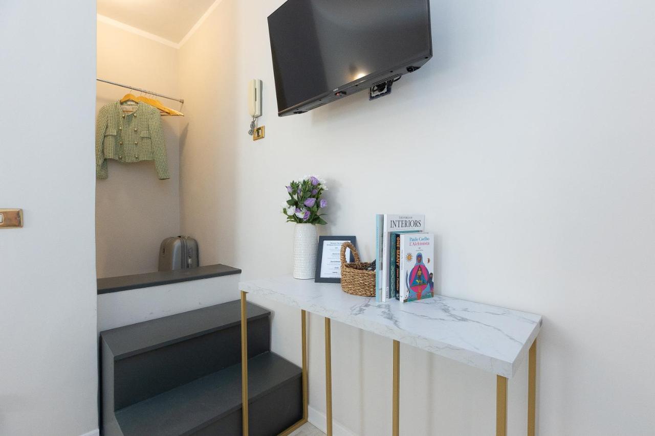Tiny Studio Piazza Del Popolo Otel Roma Dış mekan fotoğraf